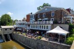 Farmer's Creekside Tavern & Inn